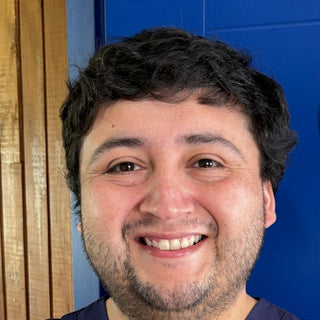 Dr. Franco Sube, cirujano dentista de Clarity Clínica Dental