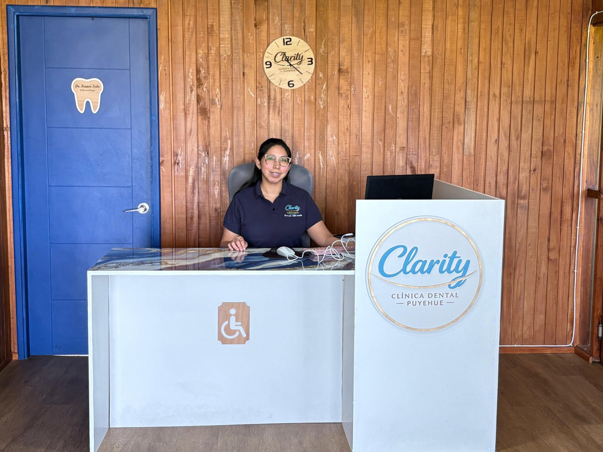 Recepción de Clarity Clínica Dental en Entre Lagos, Puyehue